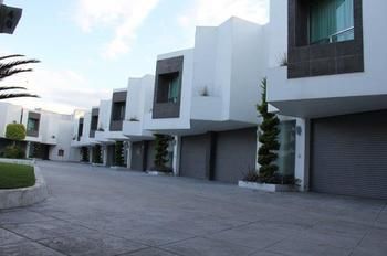 Puente Grande Hotel 4*