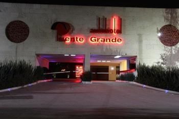Hotel Puente Grande 4*